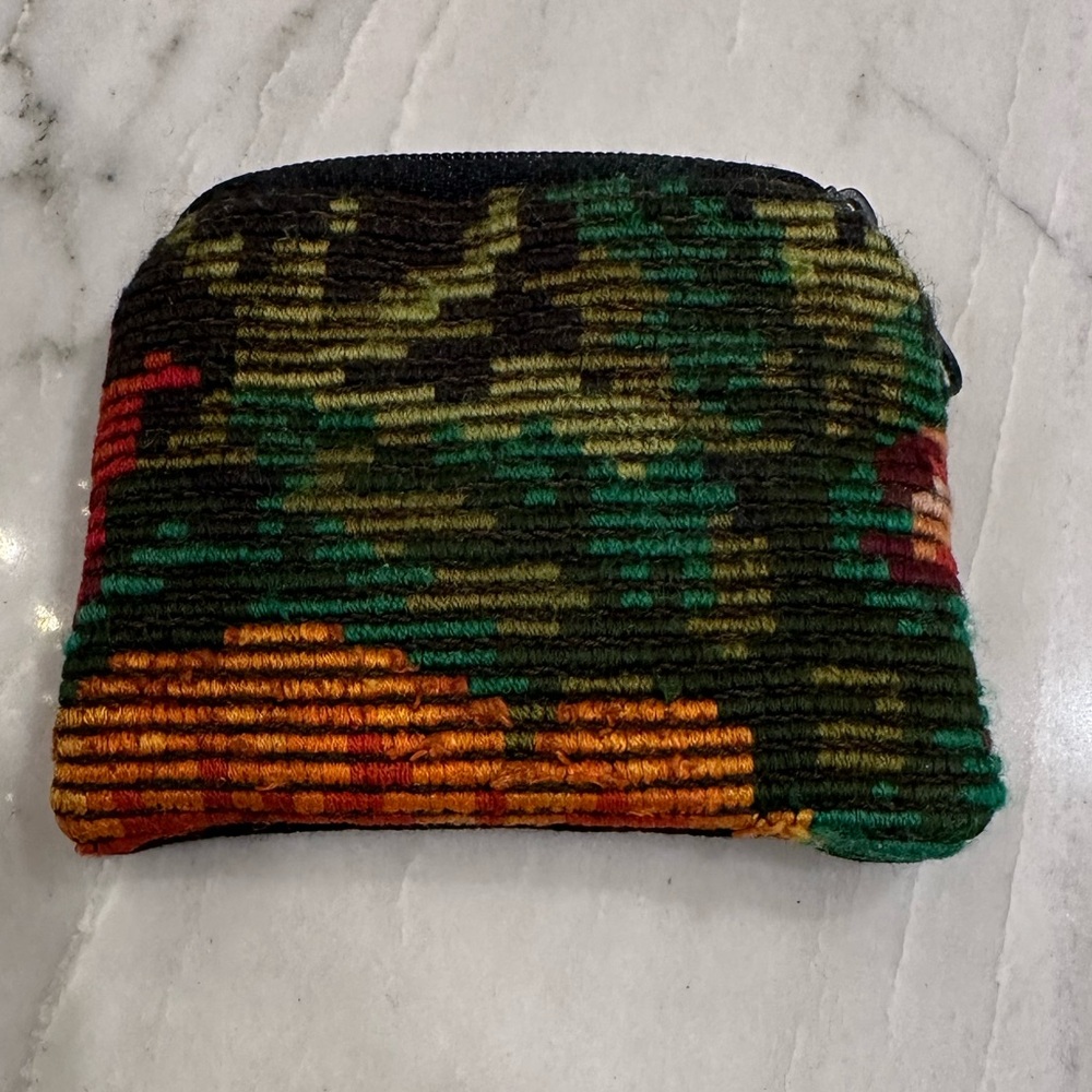 NWOT Adorable Coin Purse